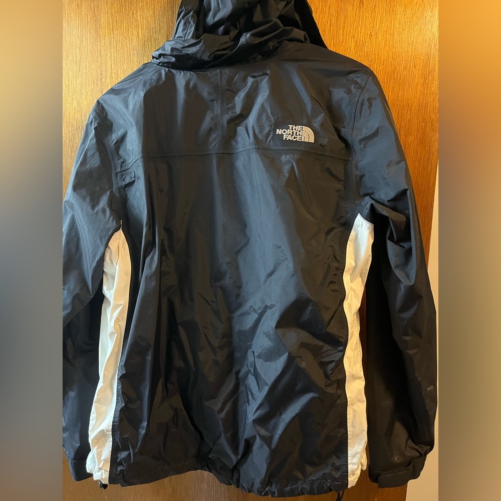 Women’s North Face Rain Jacket - black/white. Size M